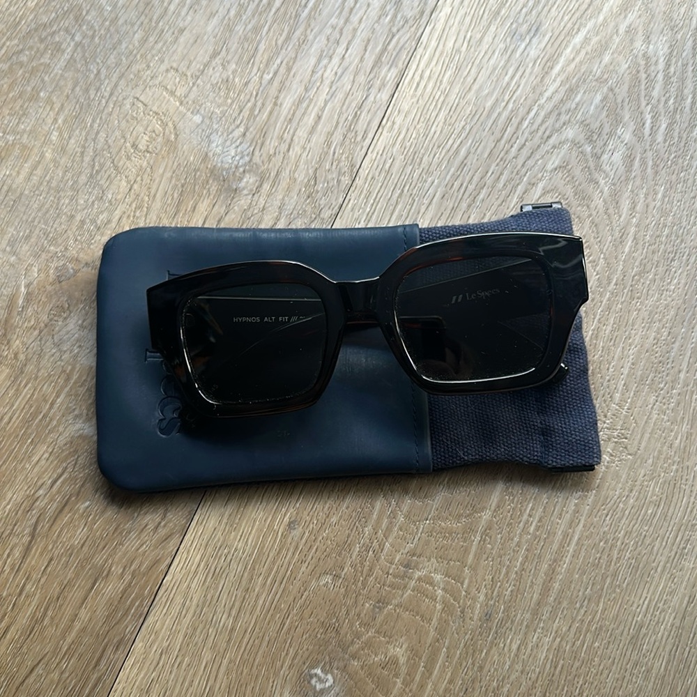 Le Specs Hypnos Alt Fit sunglasses